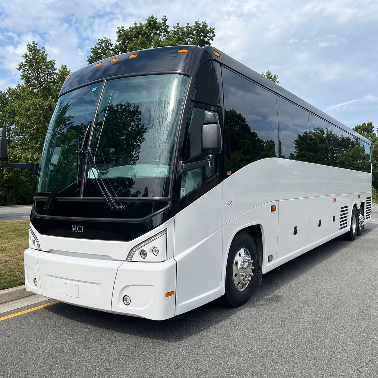 dod compliant ada accessible transportation options for west bloomfield military groups