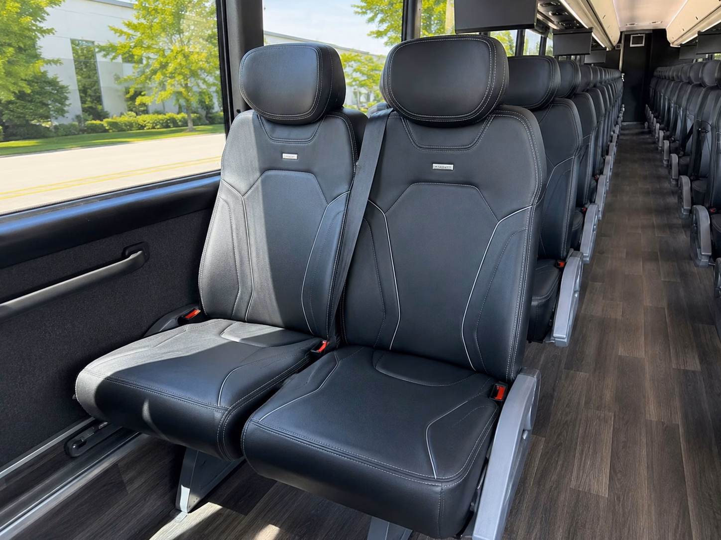 hotel to venue guest shuttles for west bloomfield weddings