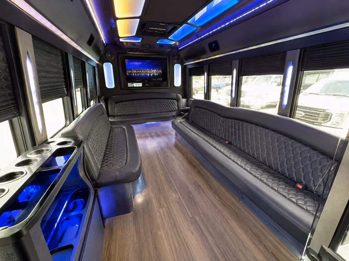 party buses for west bloomfield prom night that keep the energy going all evening