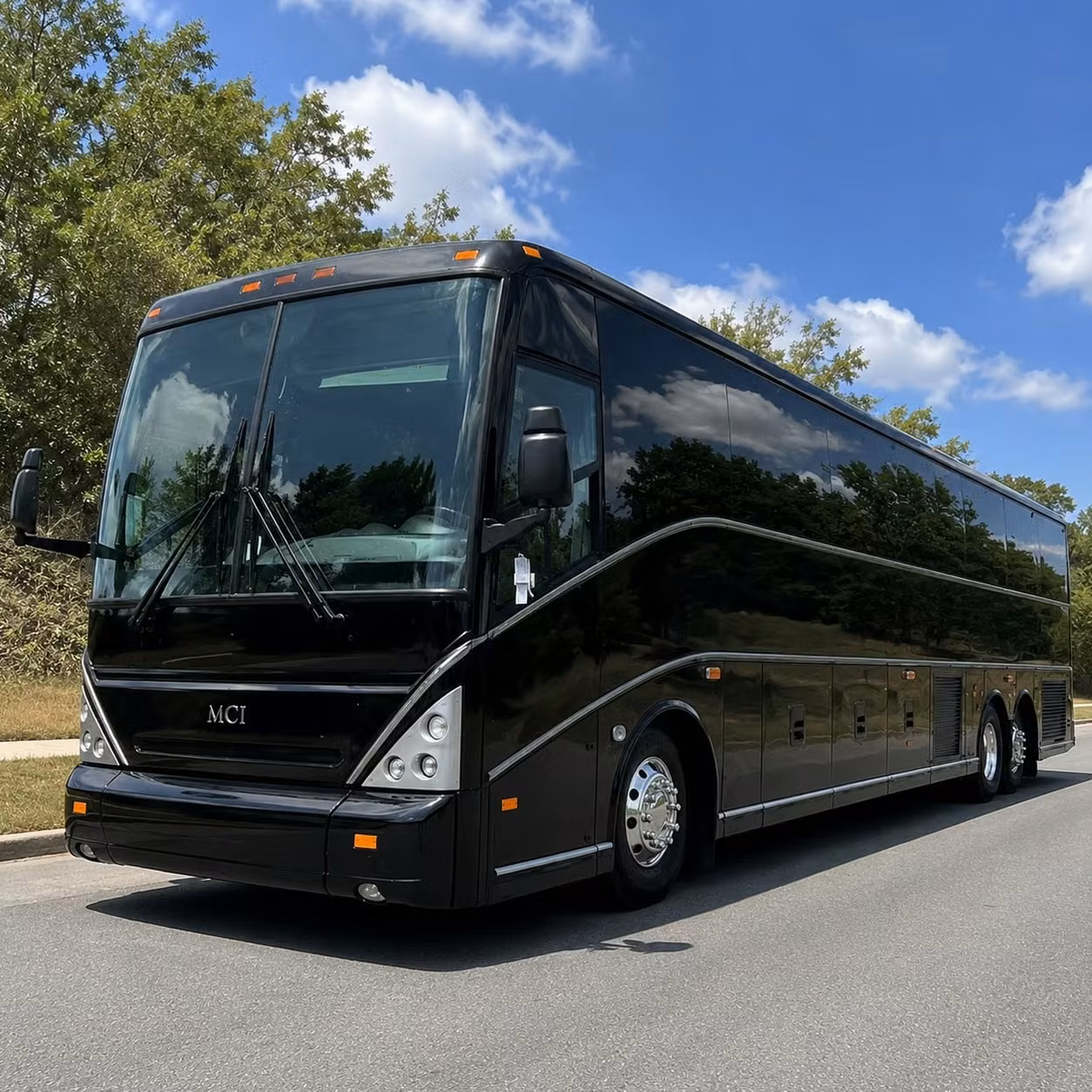 pine knob music theatre concert shuttle buses from west bloomfield