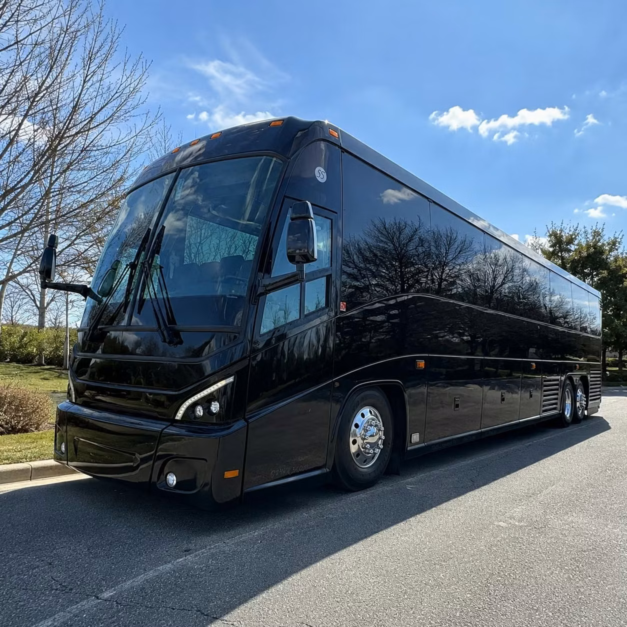 west bloomfield airport shuttle services