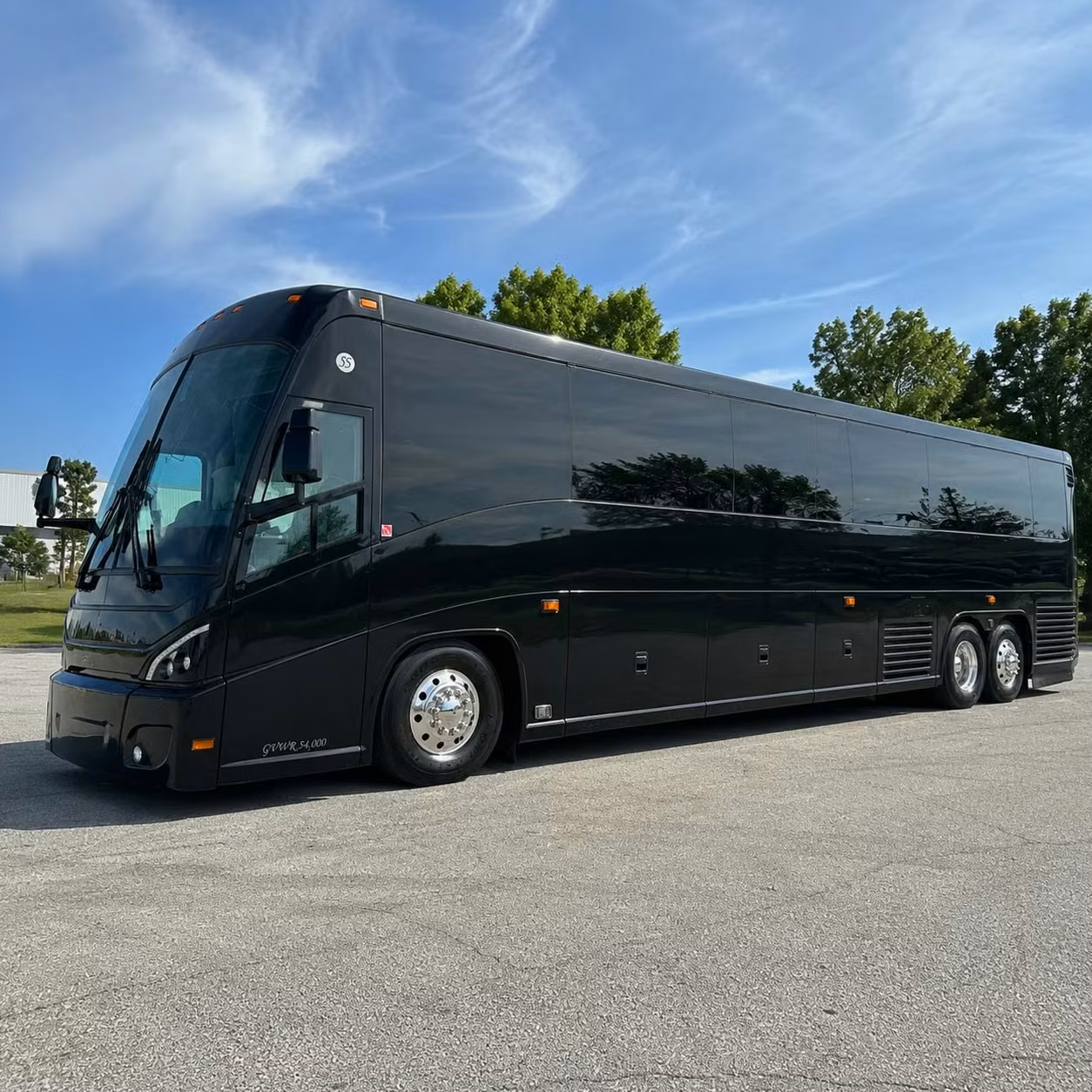 west bloomfield charter bus rental exterior