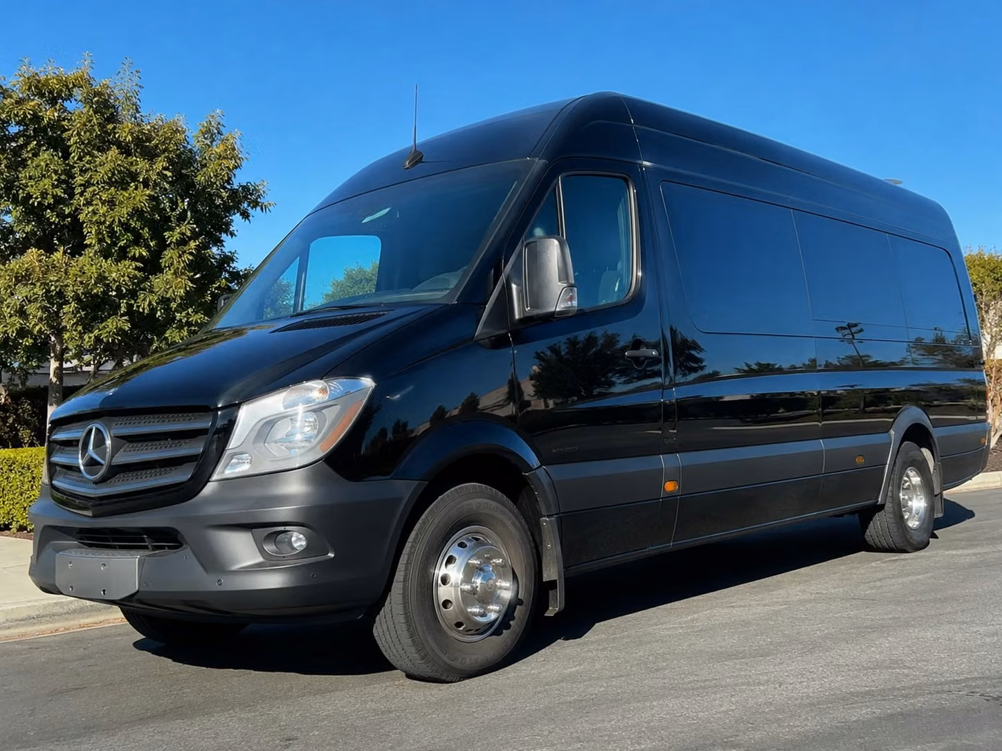 west bloomfield sports team transportation services